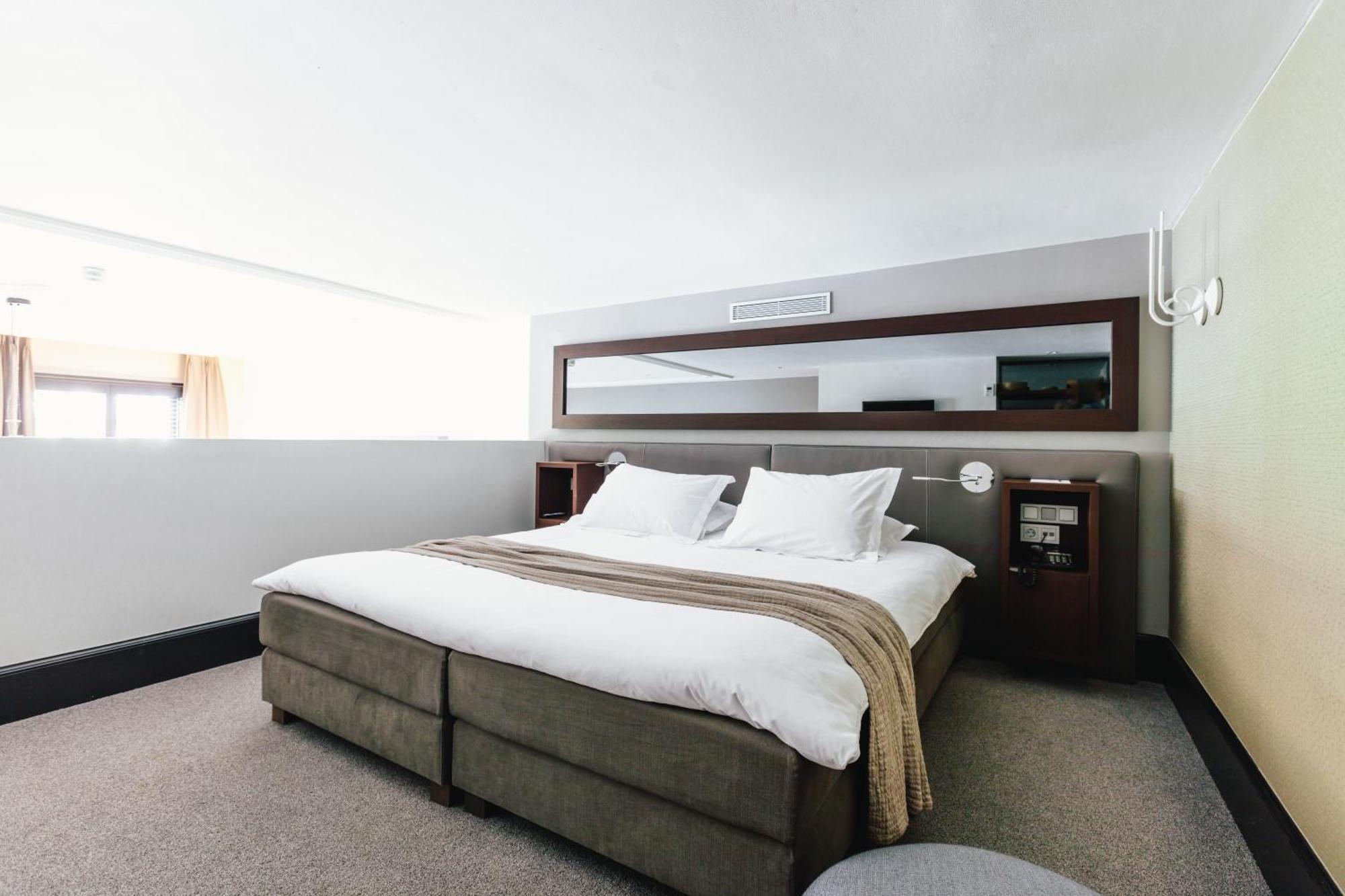 Luxury Suite Canal View,1612958331:JPEG