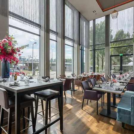 Leonardo Royal Hotel Amsterdam-2