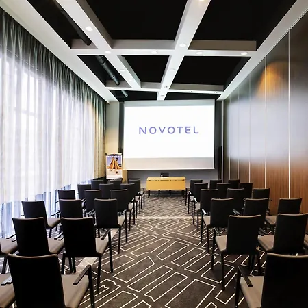 Novotel Amsterdam City-3